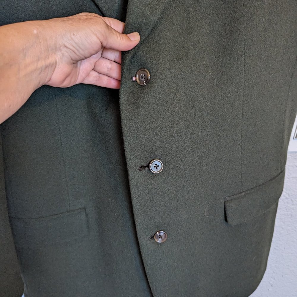 100% CAMEL HAIR | Vintage Pierre Cardin Sports Coat | 46L | HUNTER GREEN | EVC - Picture 3 of 13